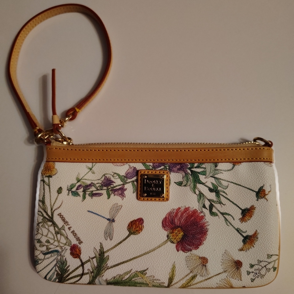 Dooney & Bourke Floral Wristlet - White and Tan
